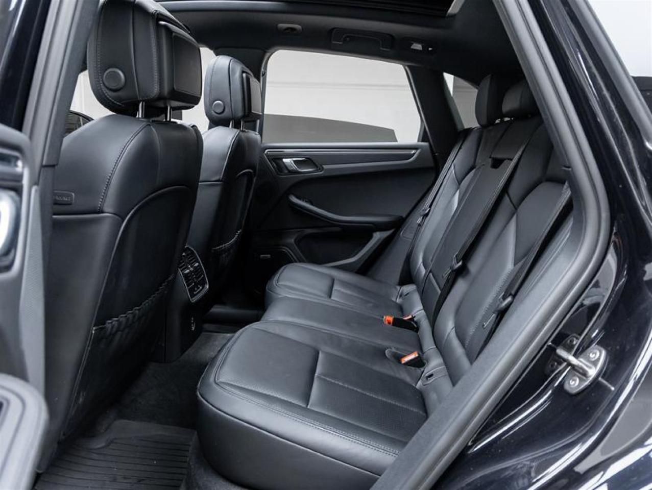 2024 Porsche Macan  Photo