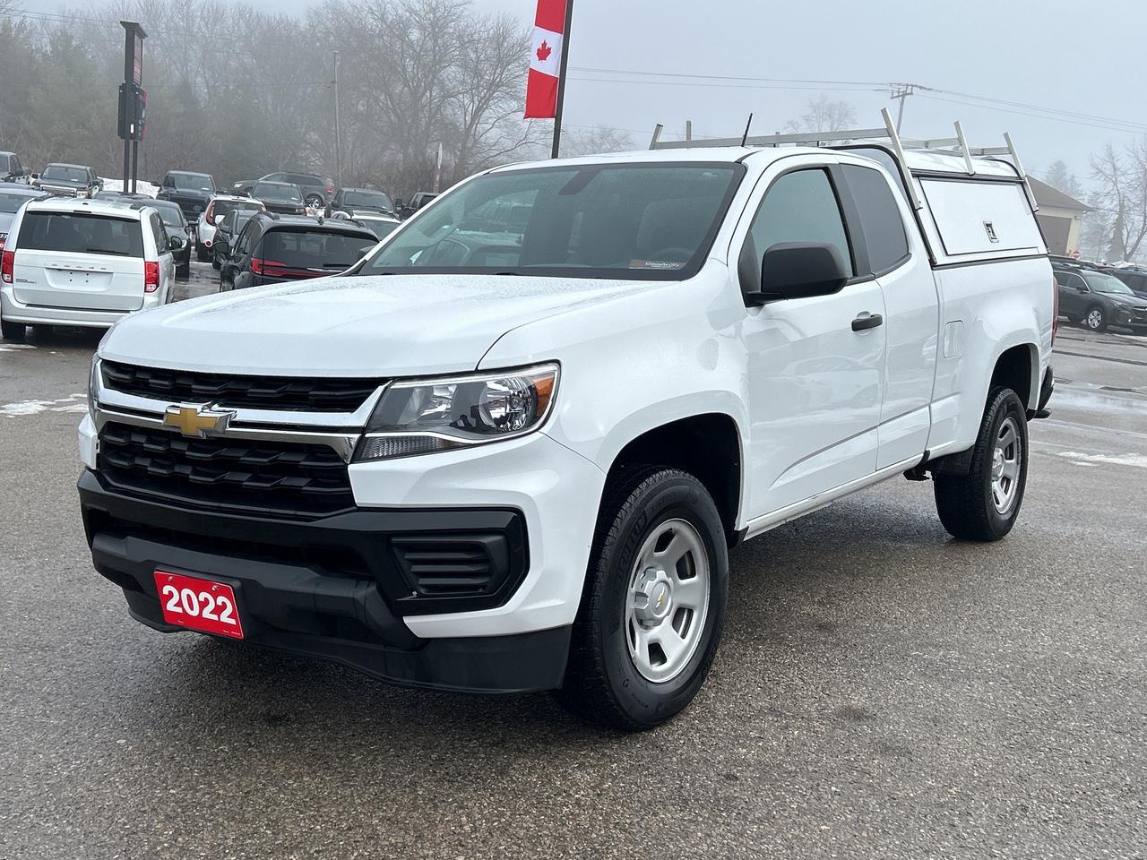 2022 Chevrolet Colorado WORK TRUCK, REAR WHEEL DRIVE, CLEAN CARFAX! Photo3