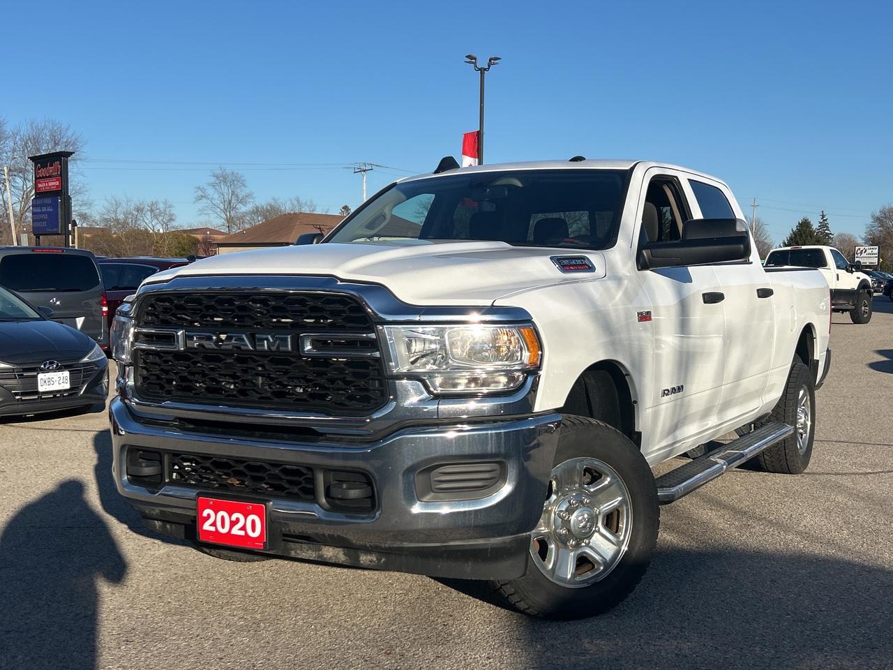 2020 RAM 3500 TRADESMAN, CLEAN CARFAX, 6.4L HEMI, 6 PASSENGER! Photo