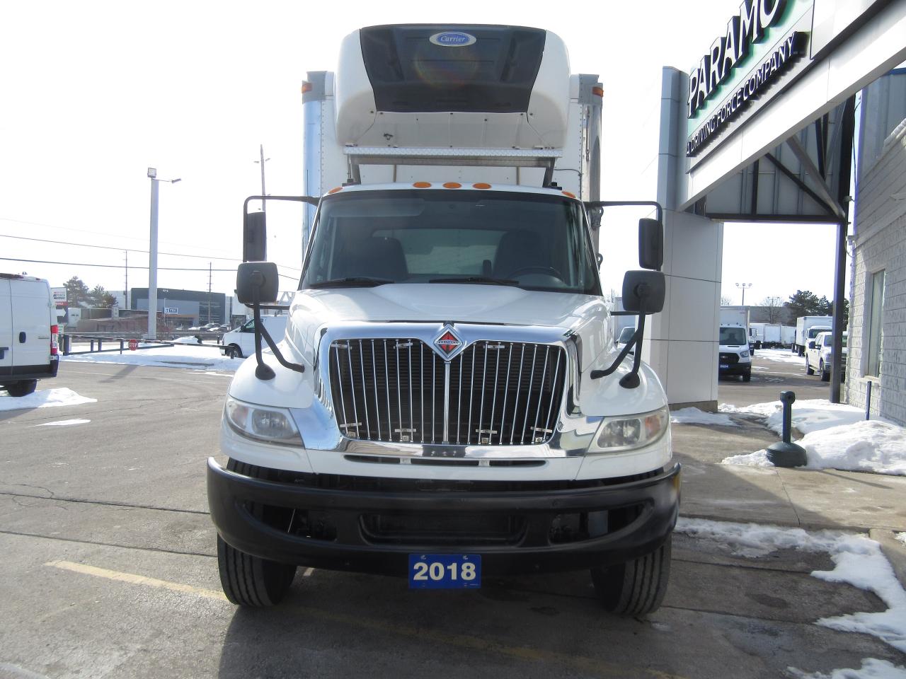2018 International 4400 TANDEM 28FT REEFER BOX CARRIER SUPRA 960 REEFER Photo