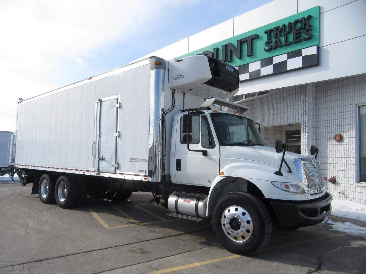 2018 International 4400 TANDEM 28FT REEFER BOX CARRIER SUPRA 960 REEFER Photo0