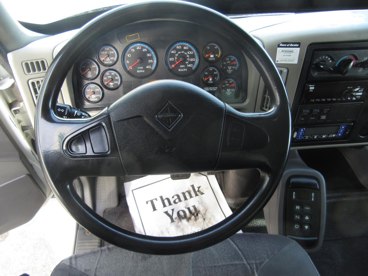 2018 International 4400 TANDEM 28FT REEFER BOX CARRIER SUPRA 960 REEFER Photo