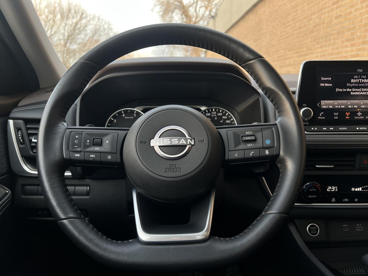 2023 Nissan Rogue SV MOONROOF AWD   PRO Pilot   360 CAM Photo