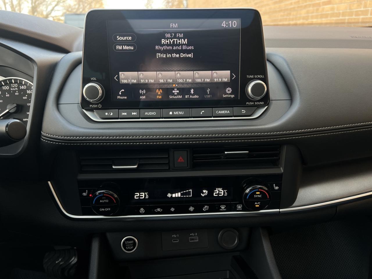 2023 Nissan Rogue SV MOONROOF AWD   PRO Pilot   360 CAM Photo