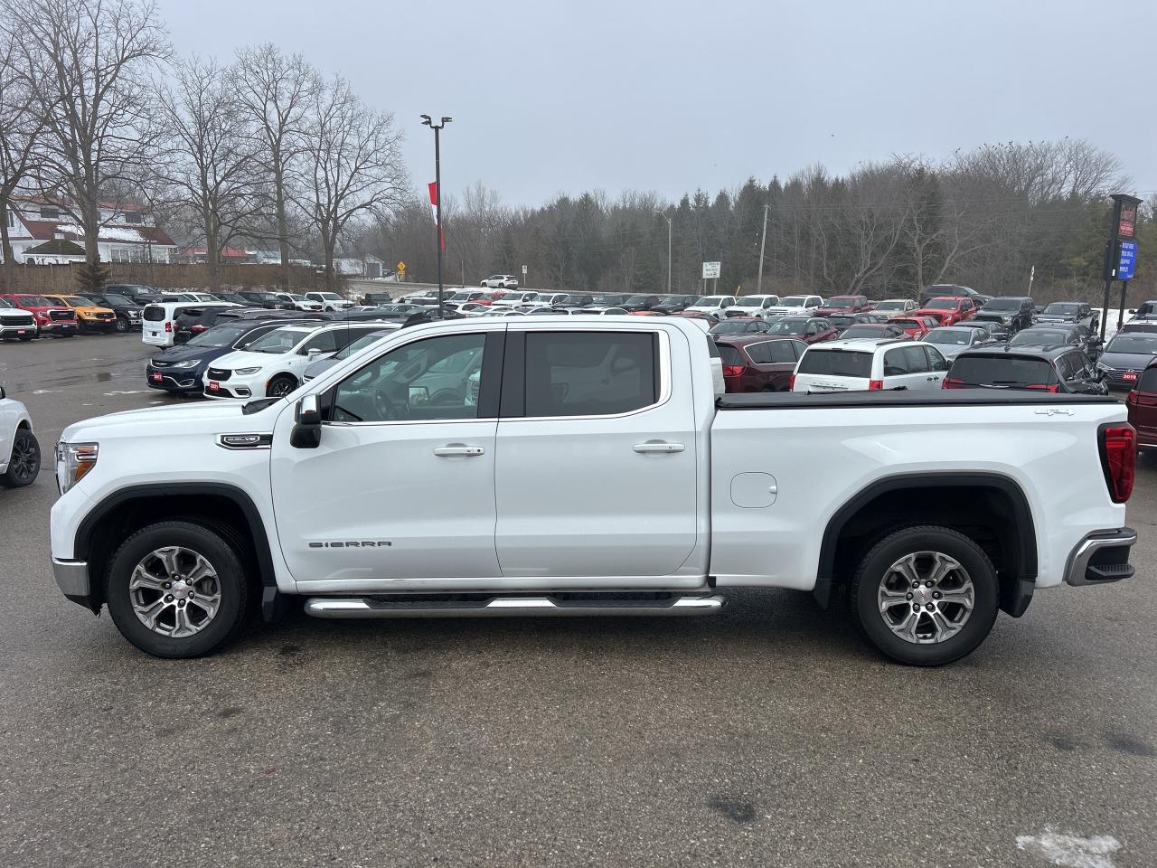 2022 GMC Sierra 1500 Limited SLE, CLEAN CARFAX, REMOTE START, BACK UP CAMERA! Photo