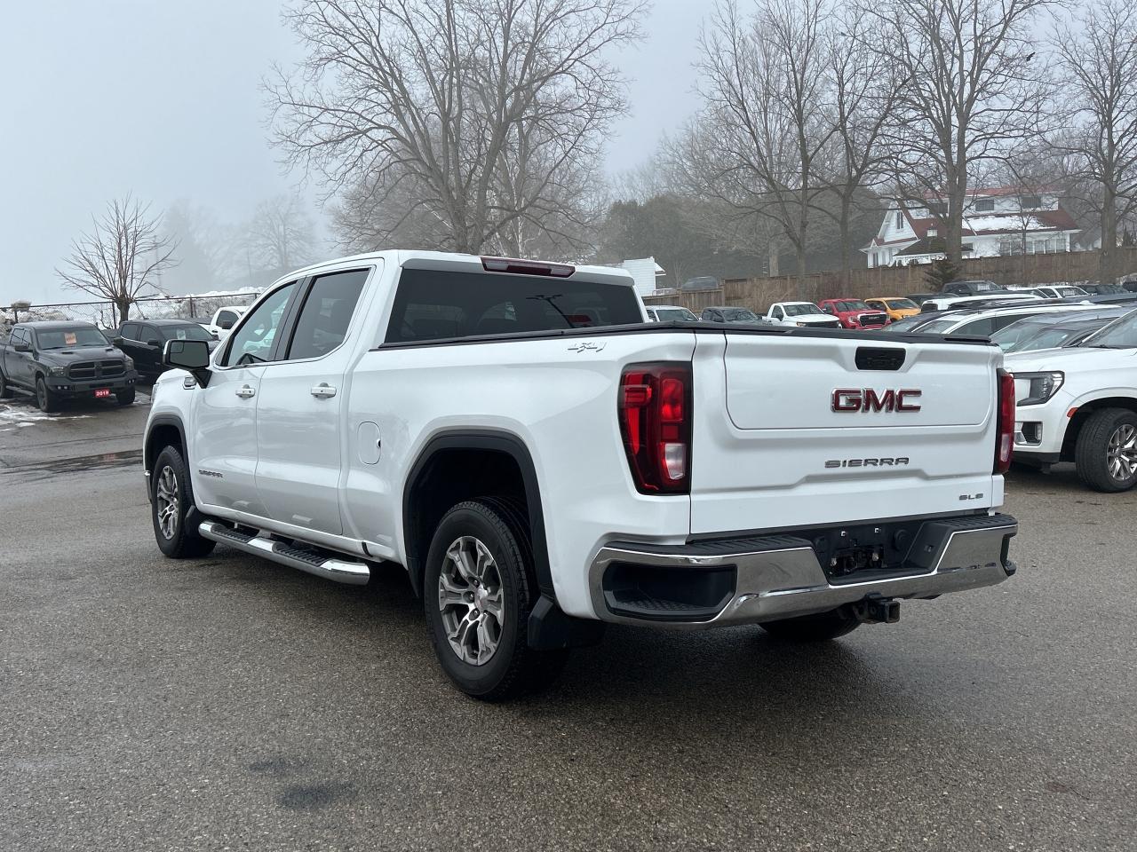 2022 GMC Sierra 1500 Limited SLE, CLEAN CARFAX, REMOTE START, BACK UP CAMERA! Photo