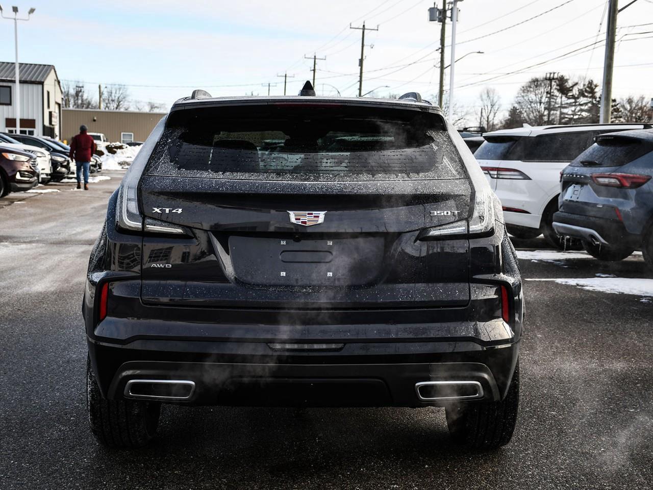 2025 Cadillac XT4 Sport Twin Panel Moonroof   Less than 3,000KM! Photo4