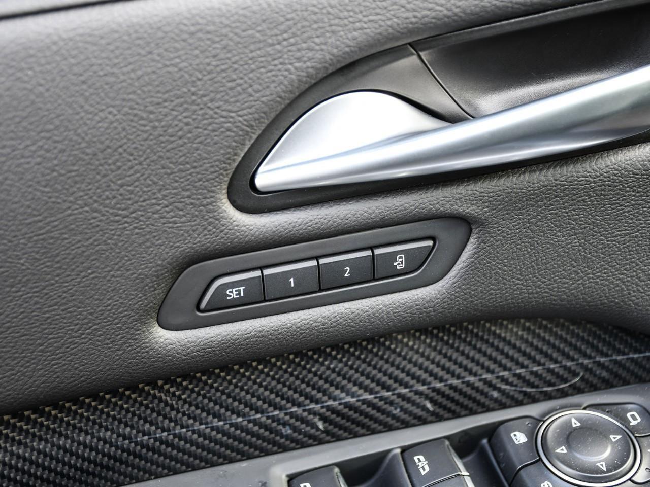 2025 Cadillac XT4 Sport Twin Panel Moonroof   Less than 3,000KM! Photo