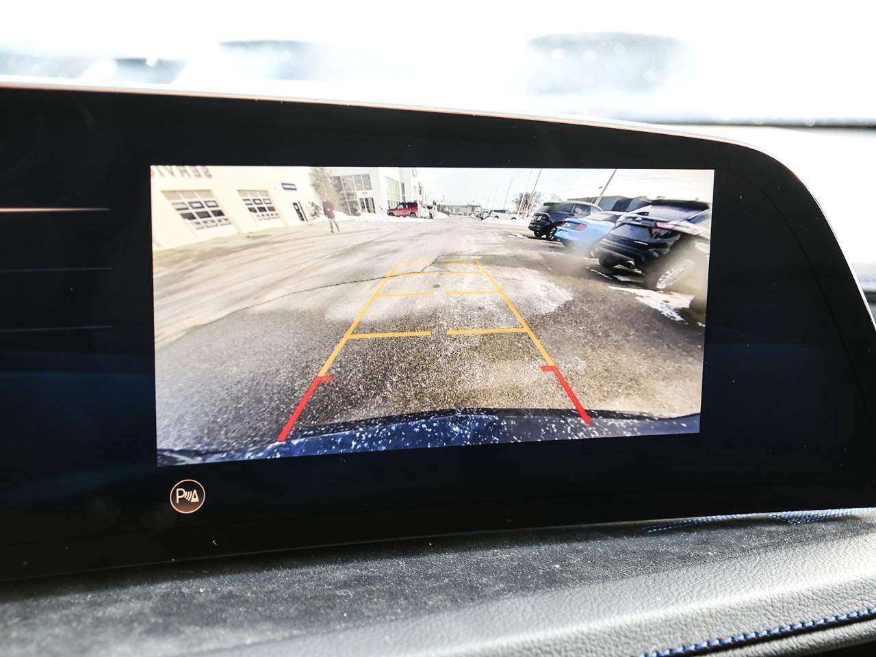 2025 Cadillac XT4 Sport Twin Panel Moonroof   Less than 3,000KM! Photo