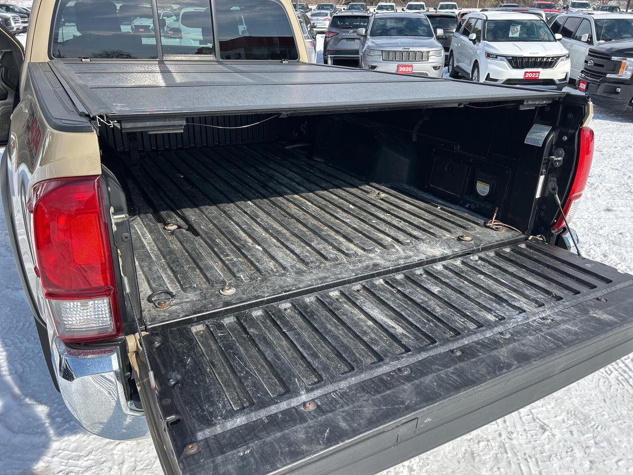 2016 Toyota Tacoma SR5 TRD OFF ROAD, CLEAN CARFAX, BACK UP CAMERA! Photo