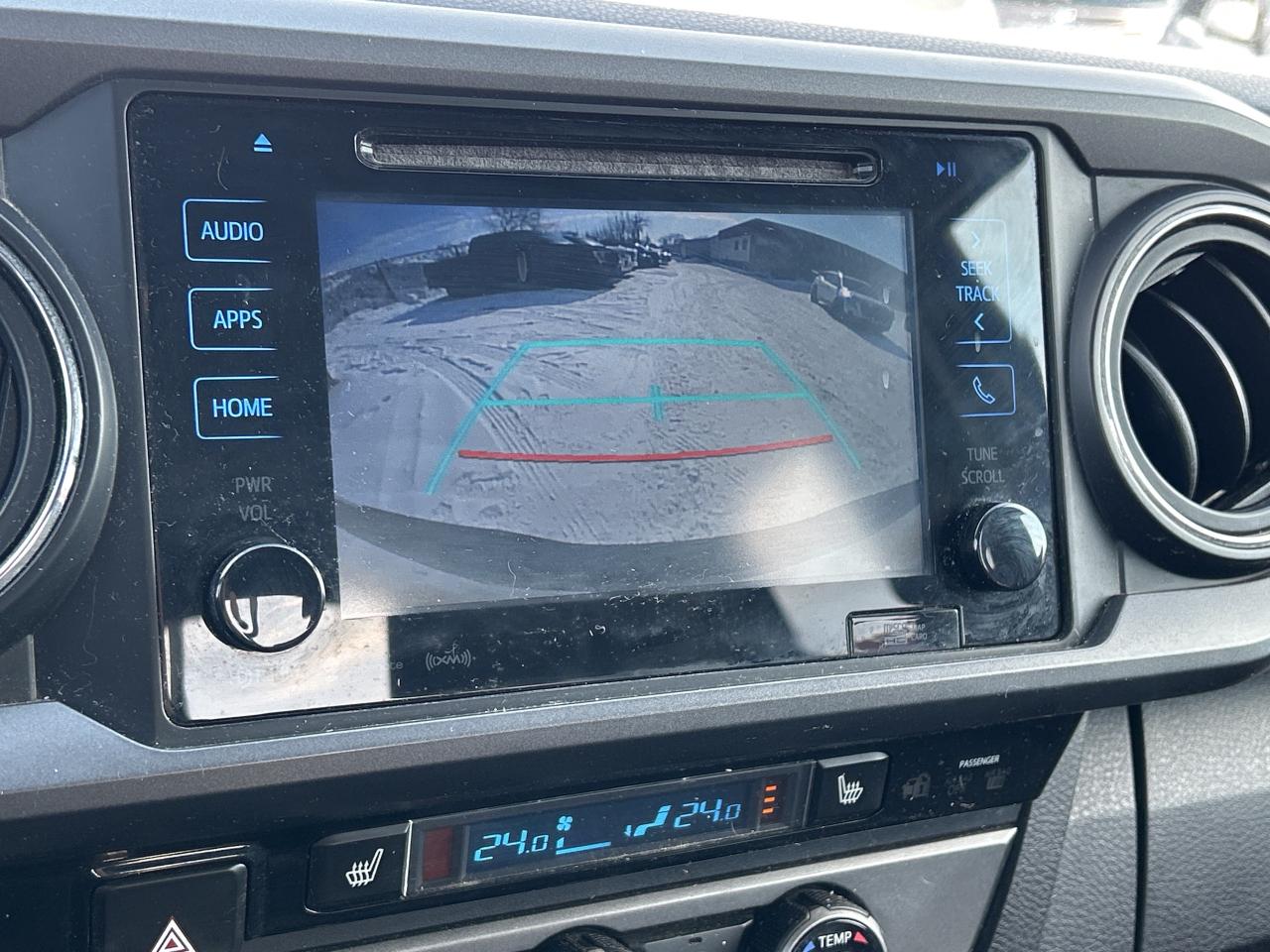 2016 Toyota Tacoma SR5 TRD OFF ROAD, CLEAN CARFAX, BACK UP CAMERA! Photo