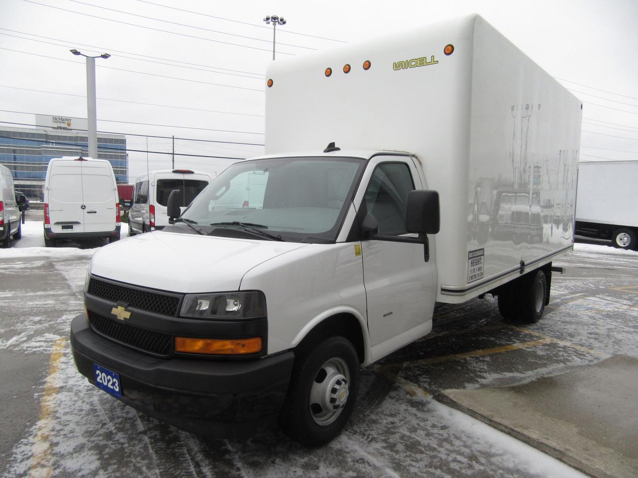 2023 Chevrolet ChevroletExpress 3500 CUSTOM 16FT HIGH BOX CUBE VAN 91 INCH HEIGHT Photo