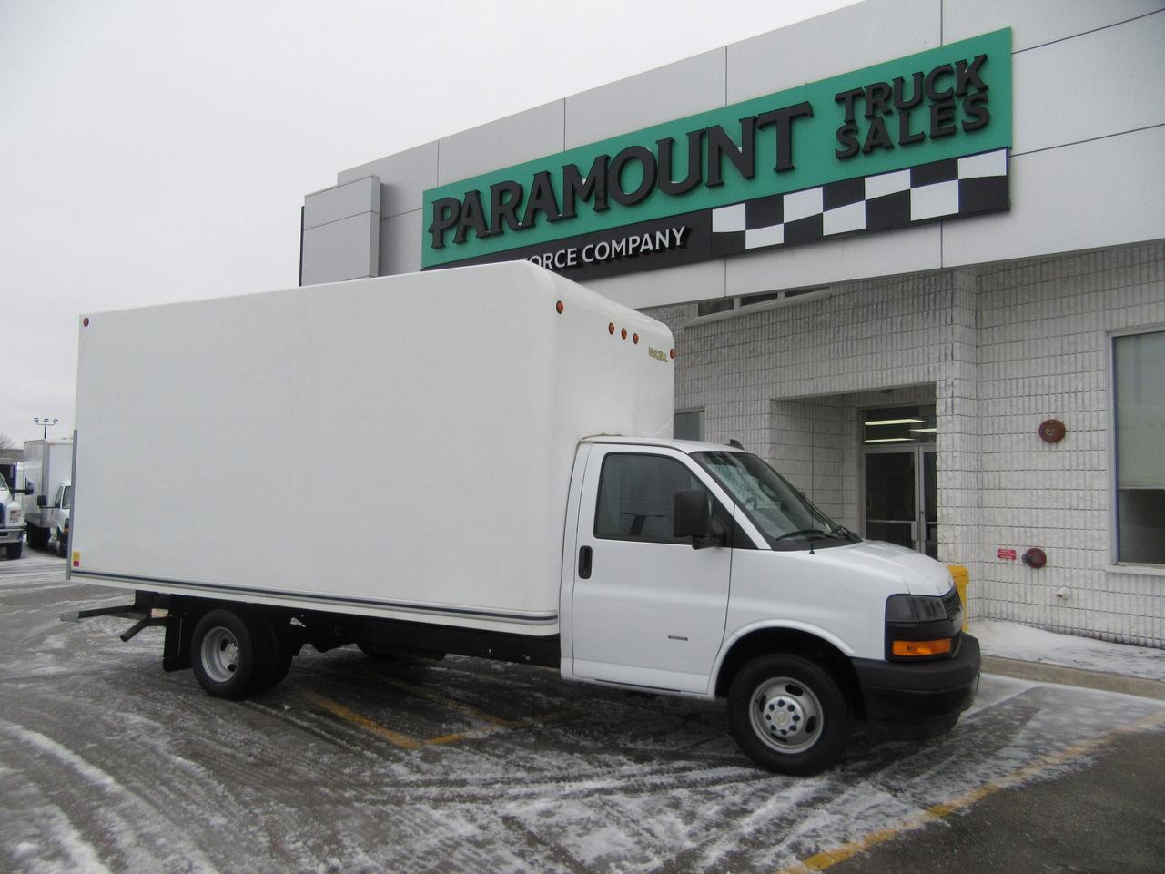 2023 Chevrolet ChevroletExpress 3500 CUSTOM 16FT HIGH BOX CUBE VAN 91 INCH HEIGHT Photo0