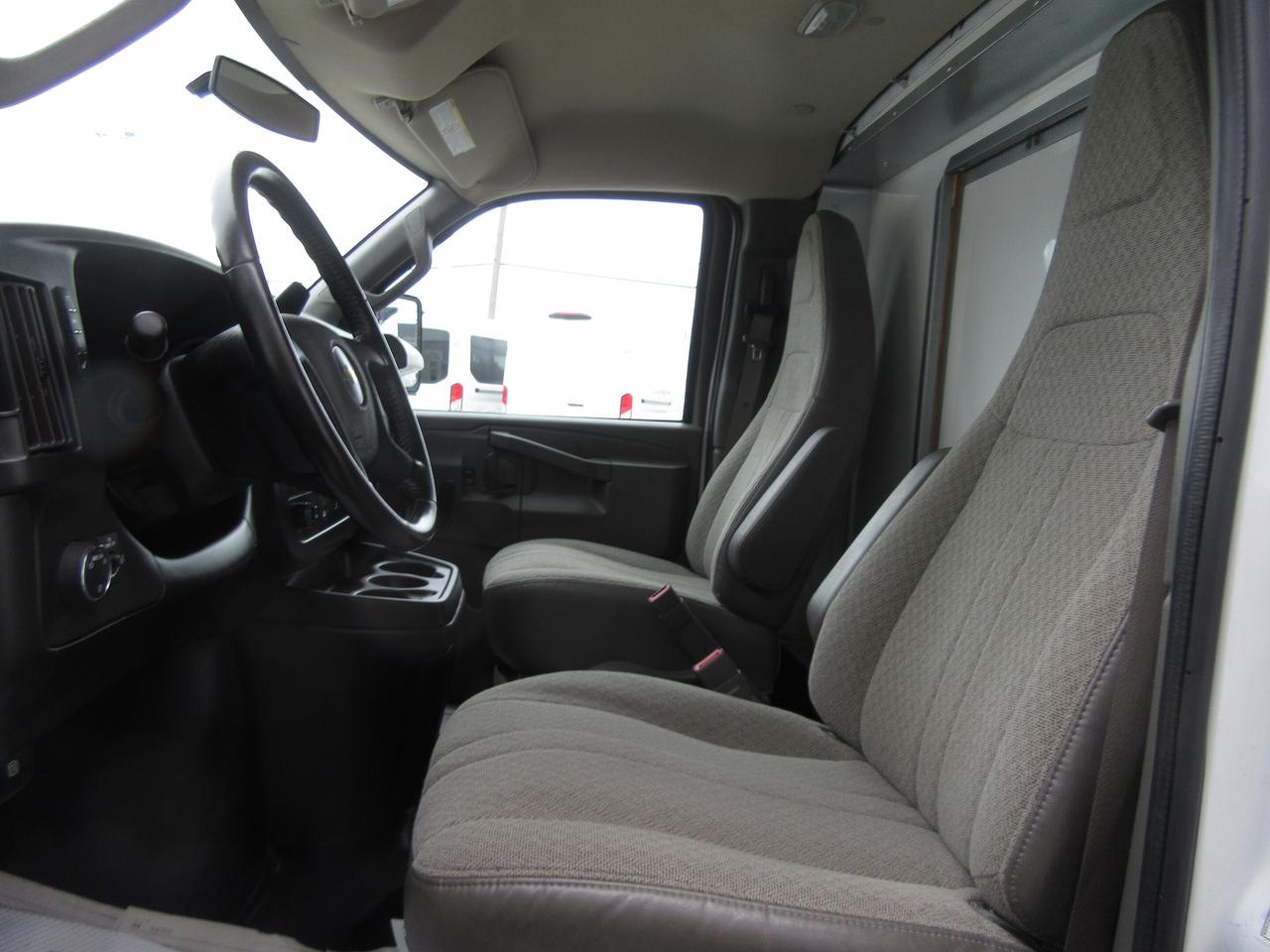 2023 Chevrolet ChevroletExpress 3500 CUSTOM 16FT HIGH BOX CUBE VAN 91 INCH HEIGHT Photo