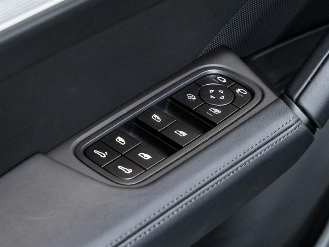 2026 Porsche Cayenne  Photo