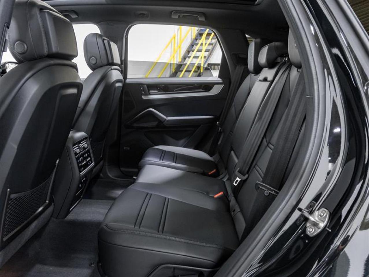 2026 Porsche Cayenne  Photo