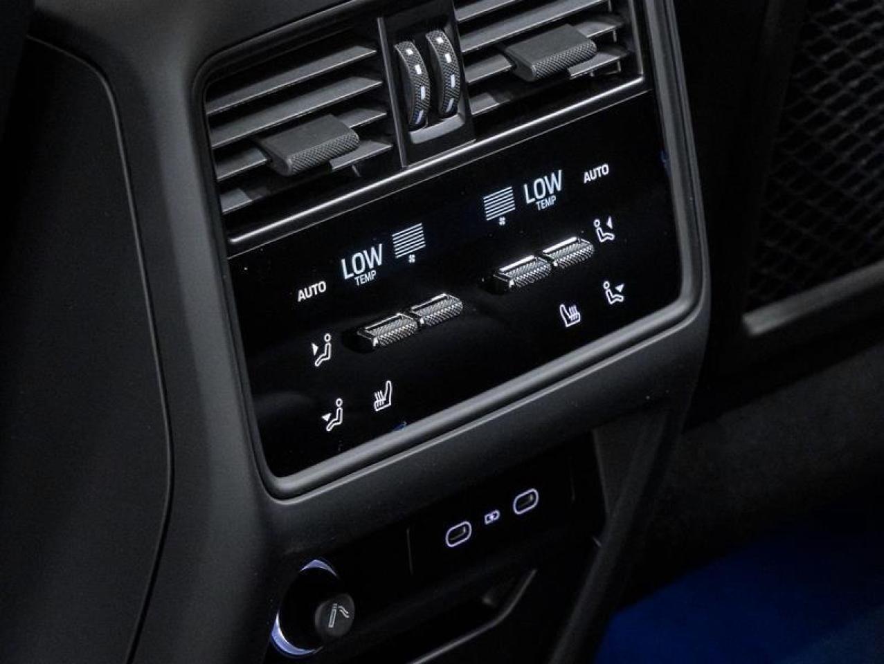 2026 Porsche Cayenne  Photo