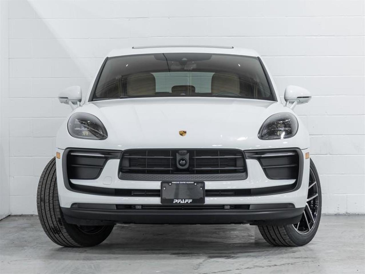 2026 Porsche Macan  Photo
