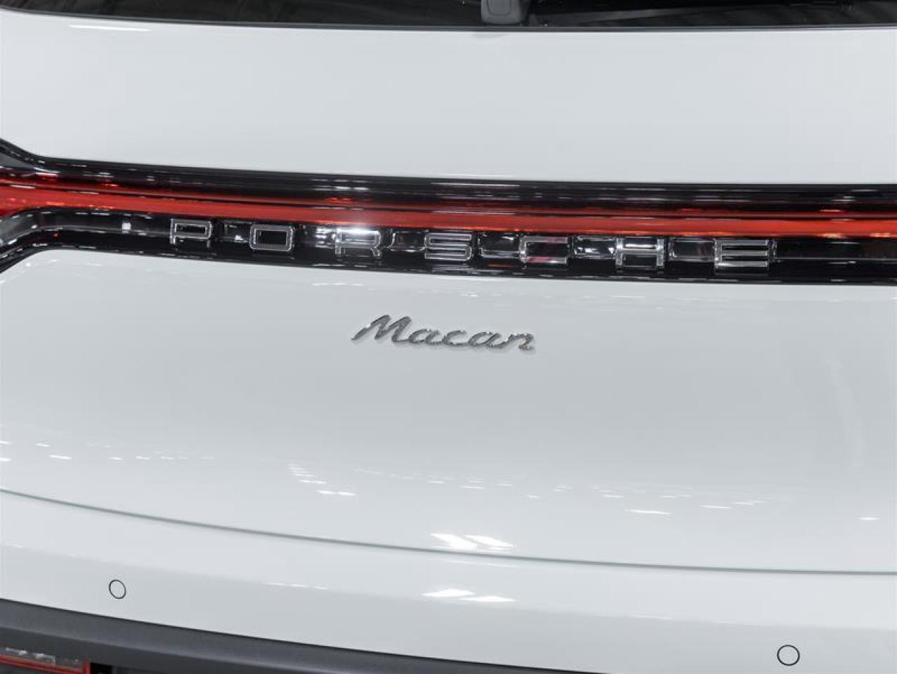 2026 Porsche Macan  Photo