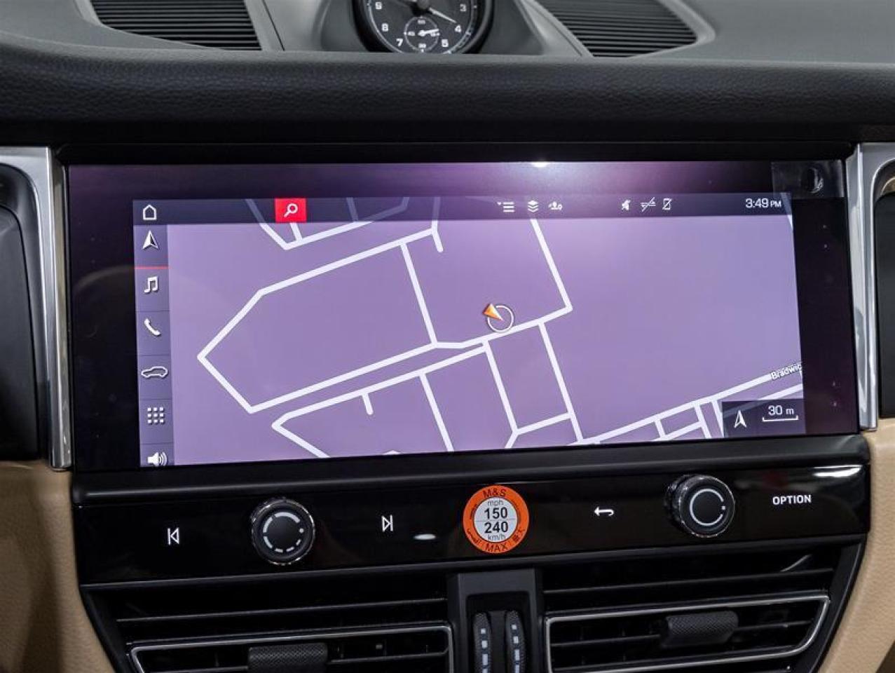 2026 Porsche Macan  Photo