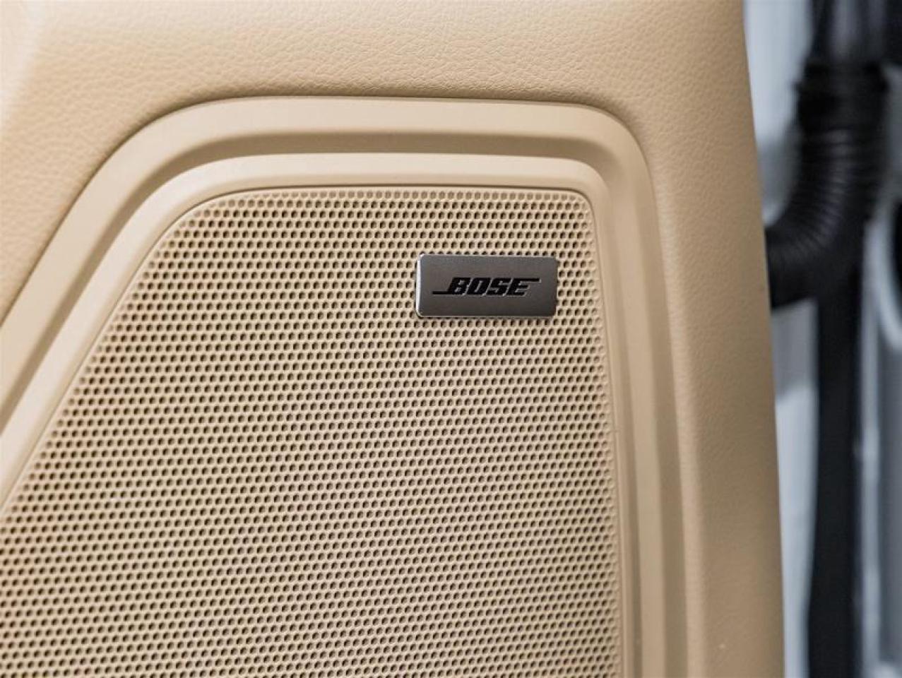 2026 Porsche Macan  Photo