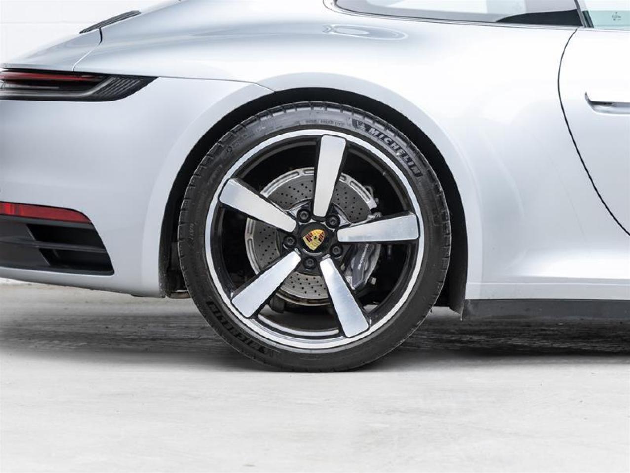 2020 Porsche 911  Photo