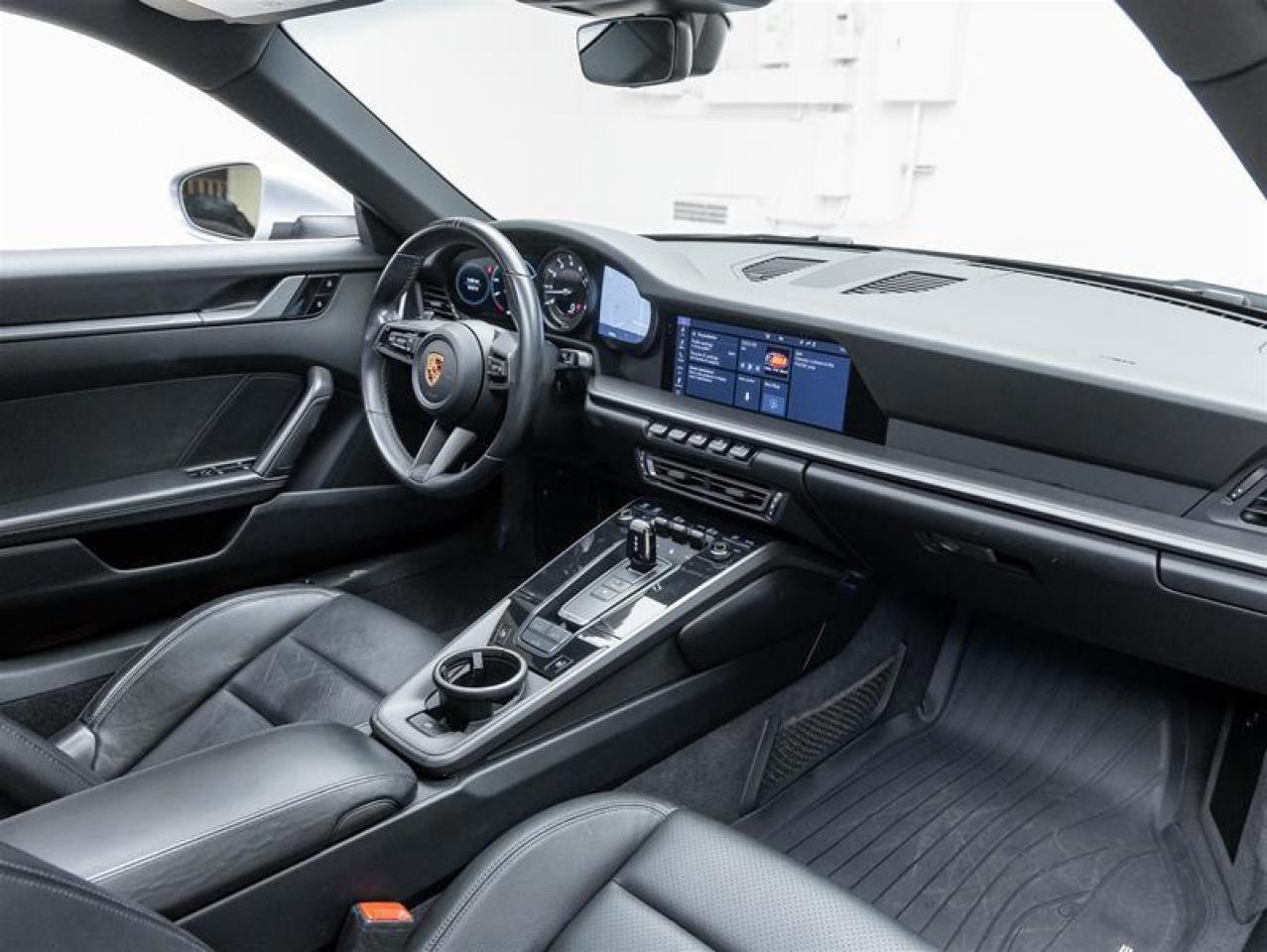 2020 Porsche 911  Photo