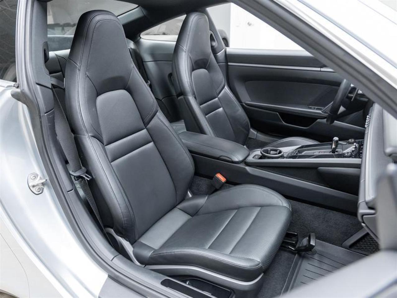 2020 Porsche 911  Photo