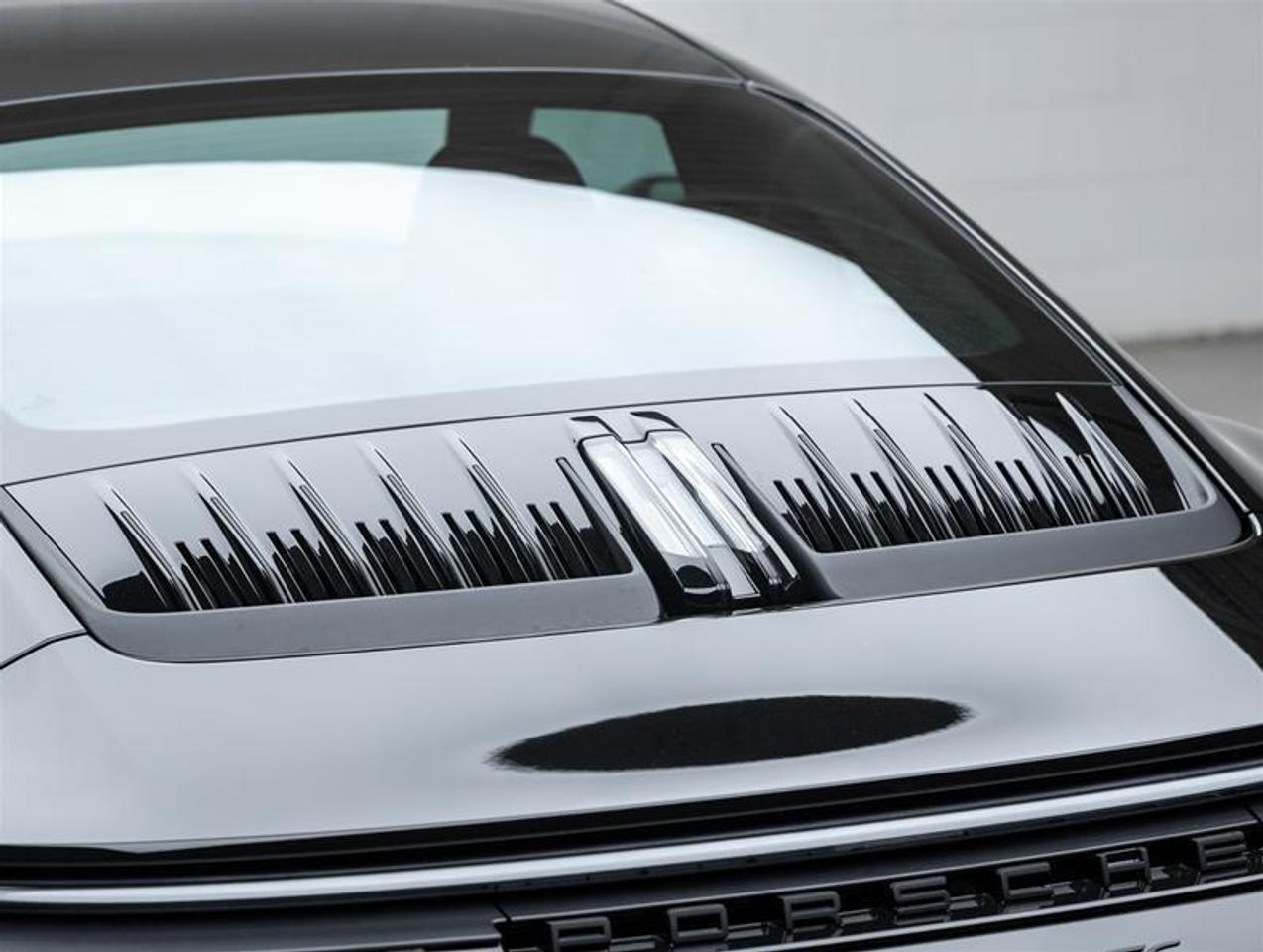 2026 Porsche 911  Photo
