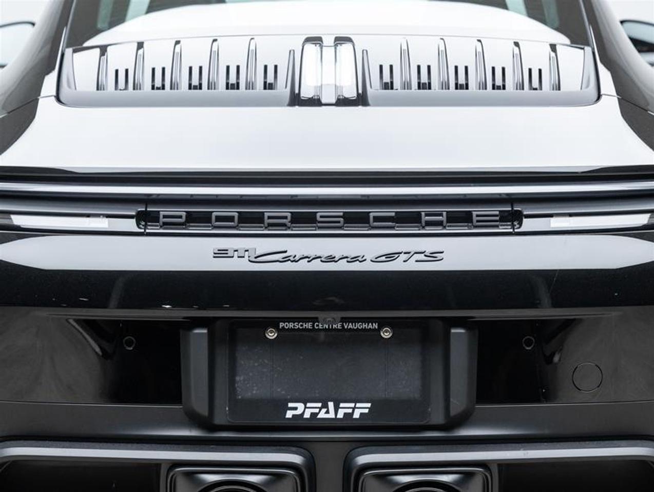 2026 Porsche 911  Photo