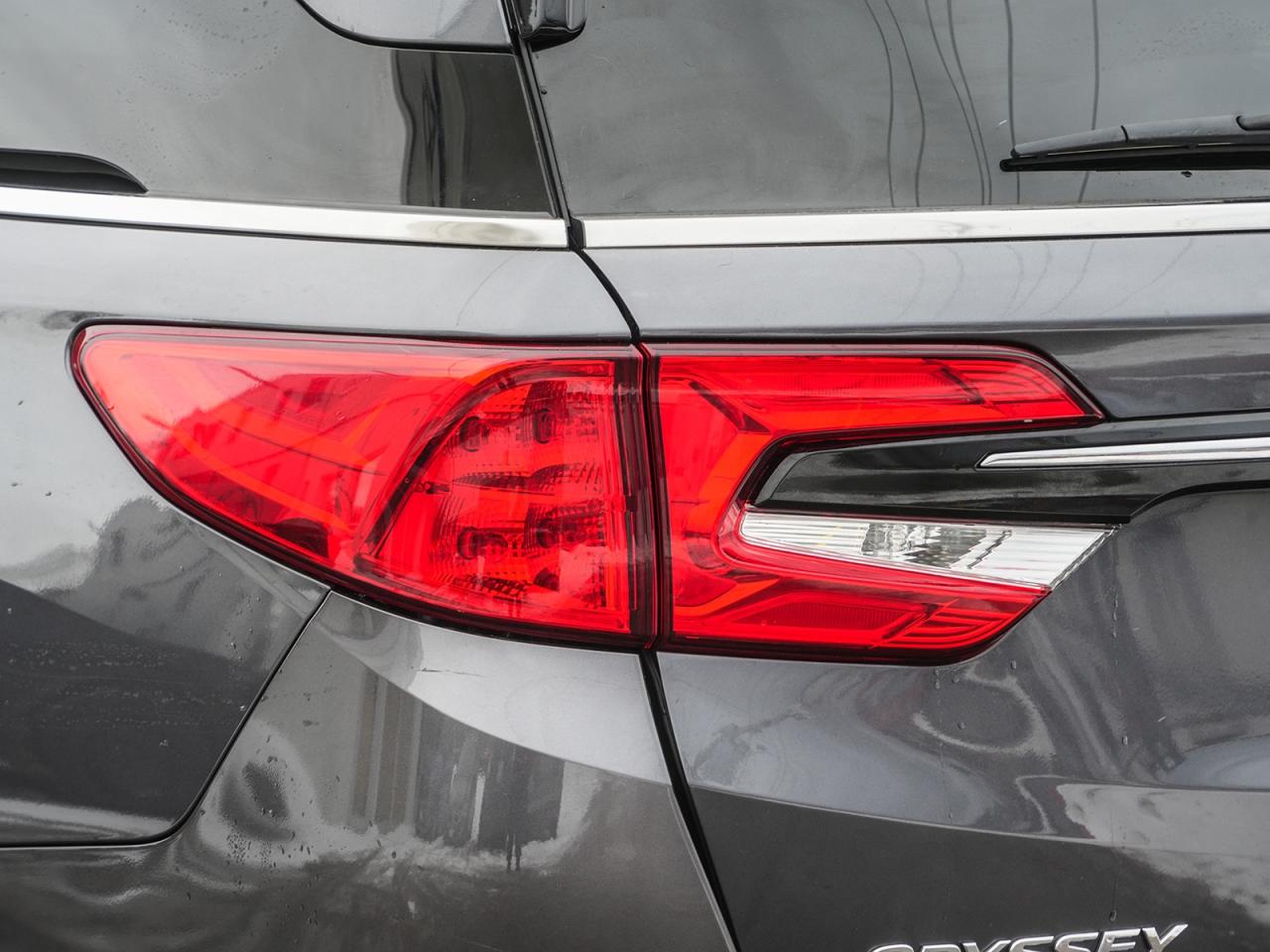 2024 Honda Odyssey Touring Photo