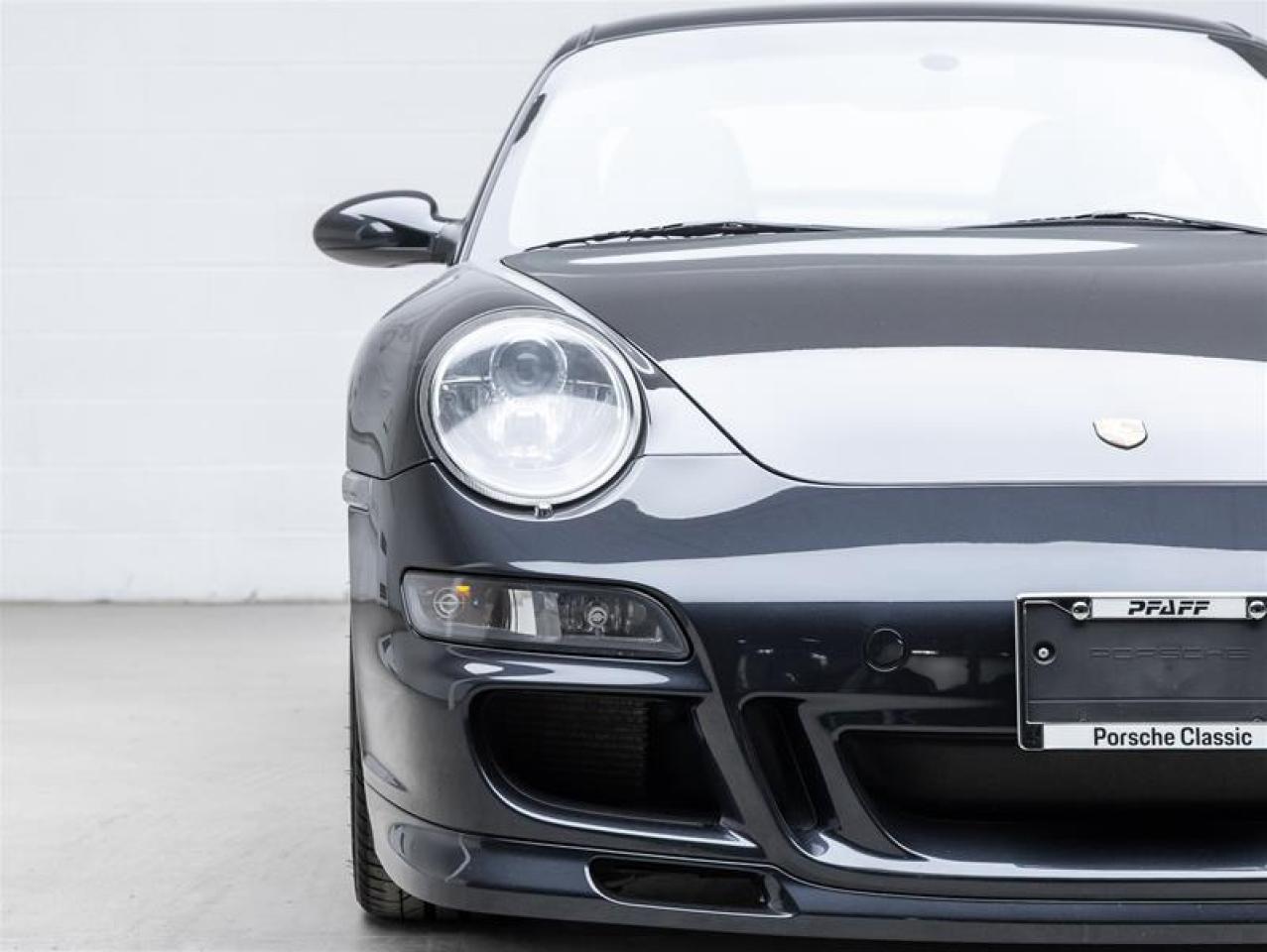 2006 Porsche 911  Photo2