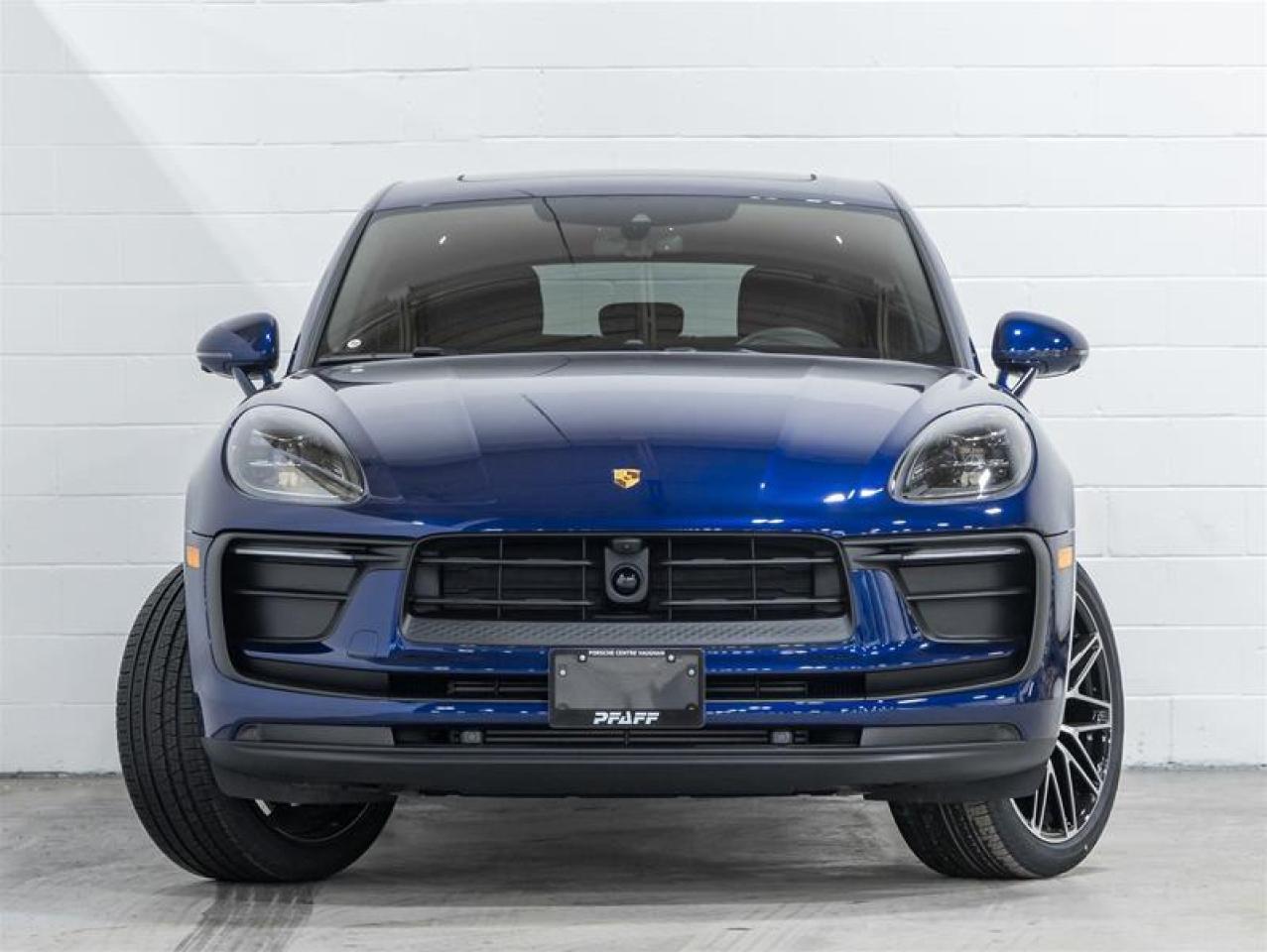2026 Porsche Macan  Photo