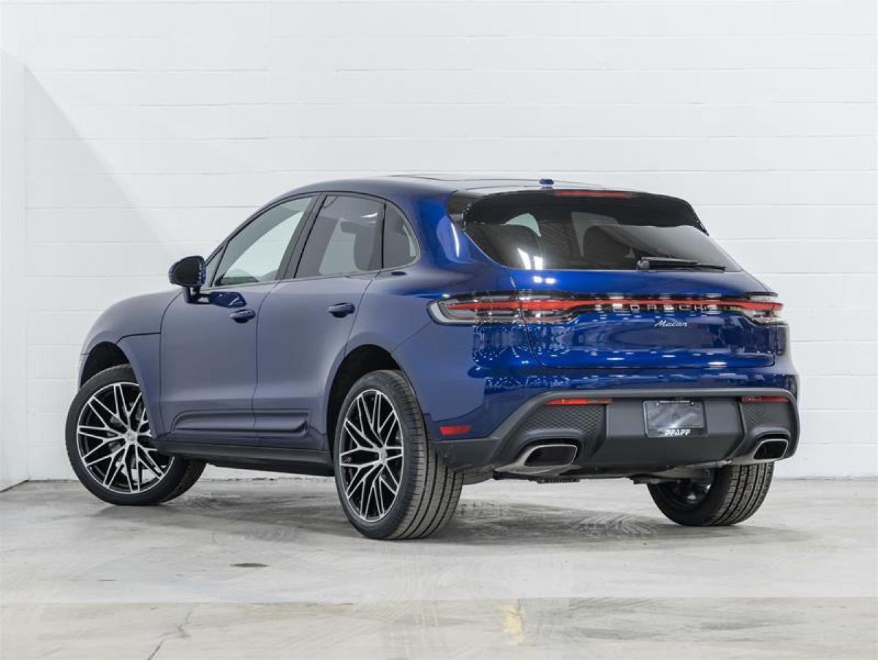 2026 Porsche Macan  Photo