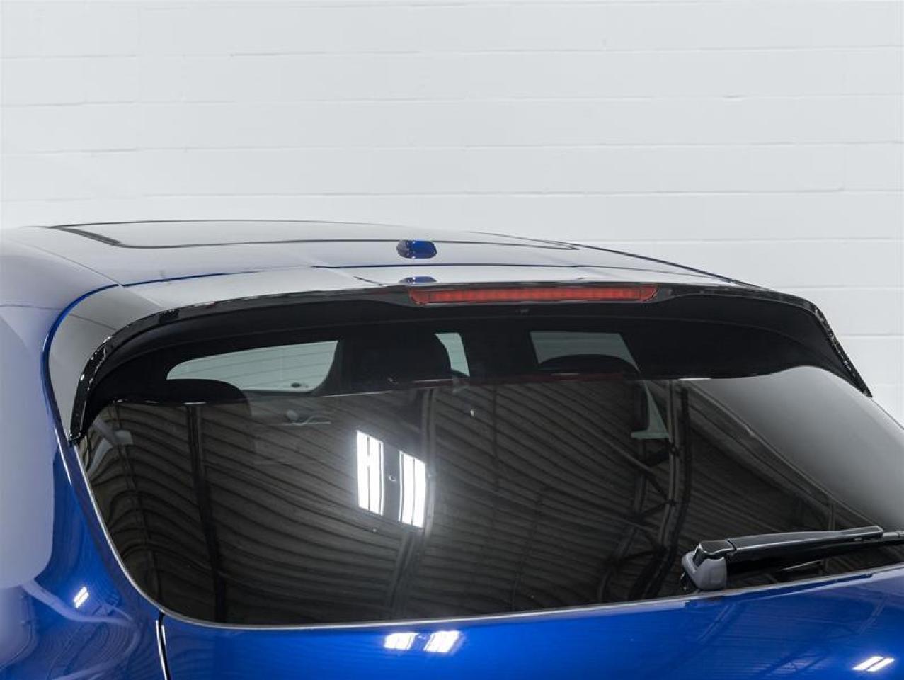 2026 Porsche Macan  Photo