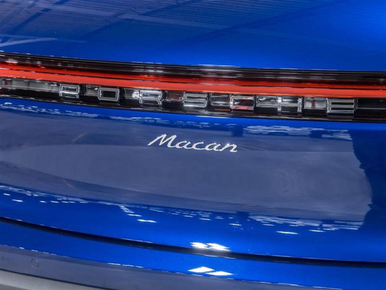 2026 Porsche Macan  Photo