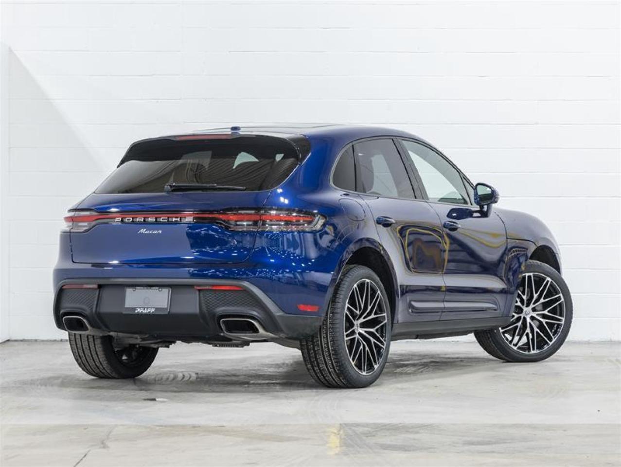 2026 Porsche Macan  Photo