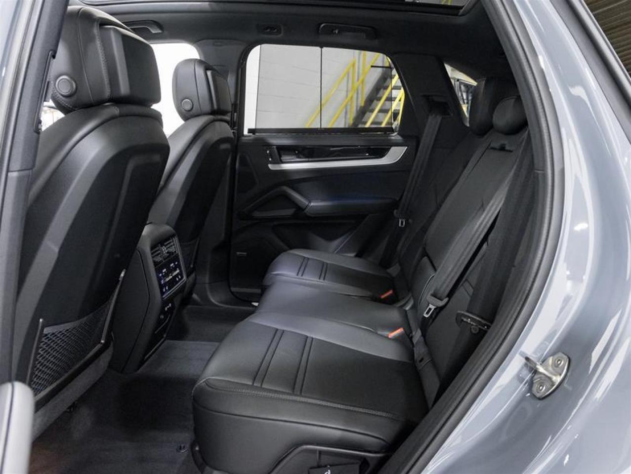 2026 Porsche Cayenne  Photo