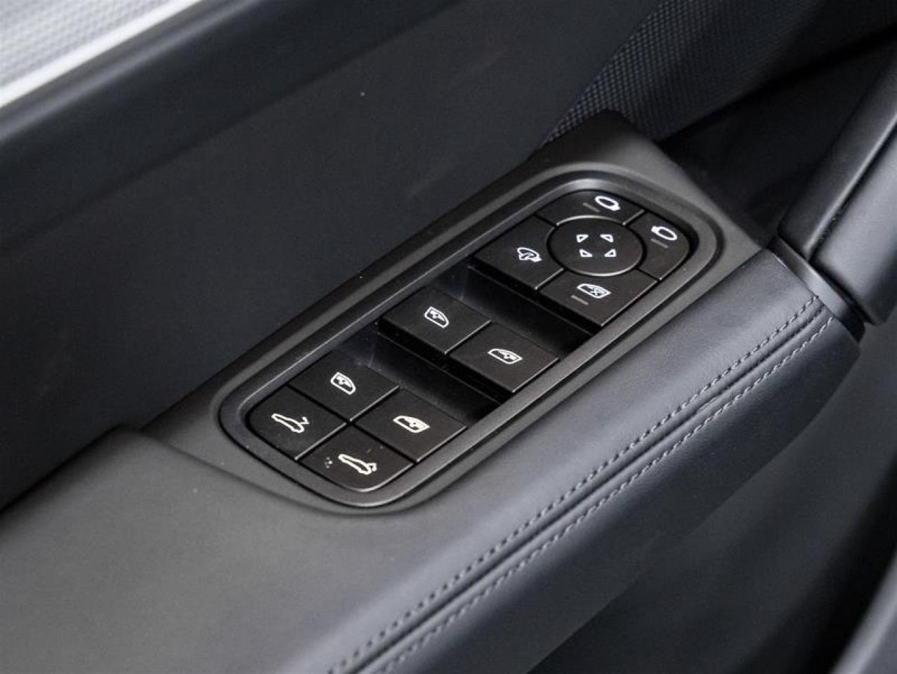 2026 Porsche Cayenne  Photo