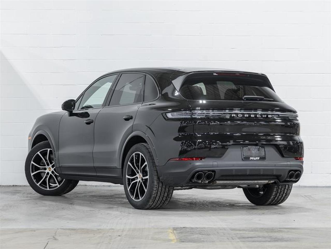 2026 Porsche Cayenne  Photo