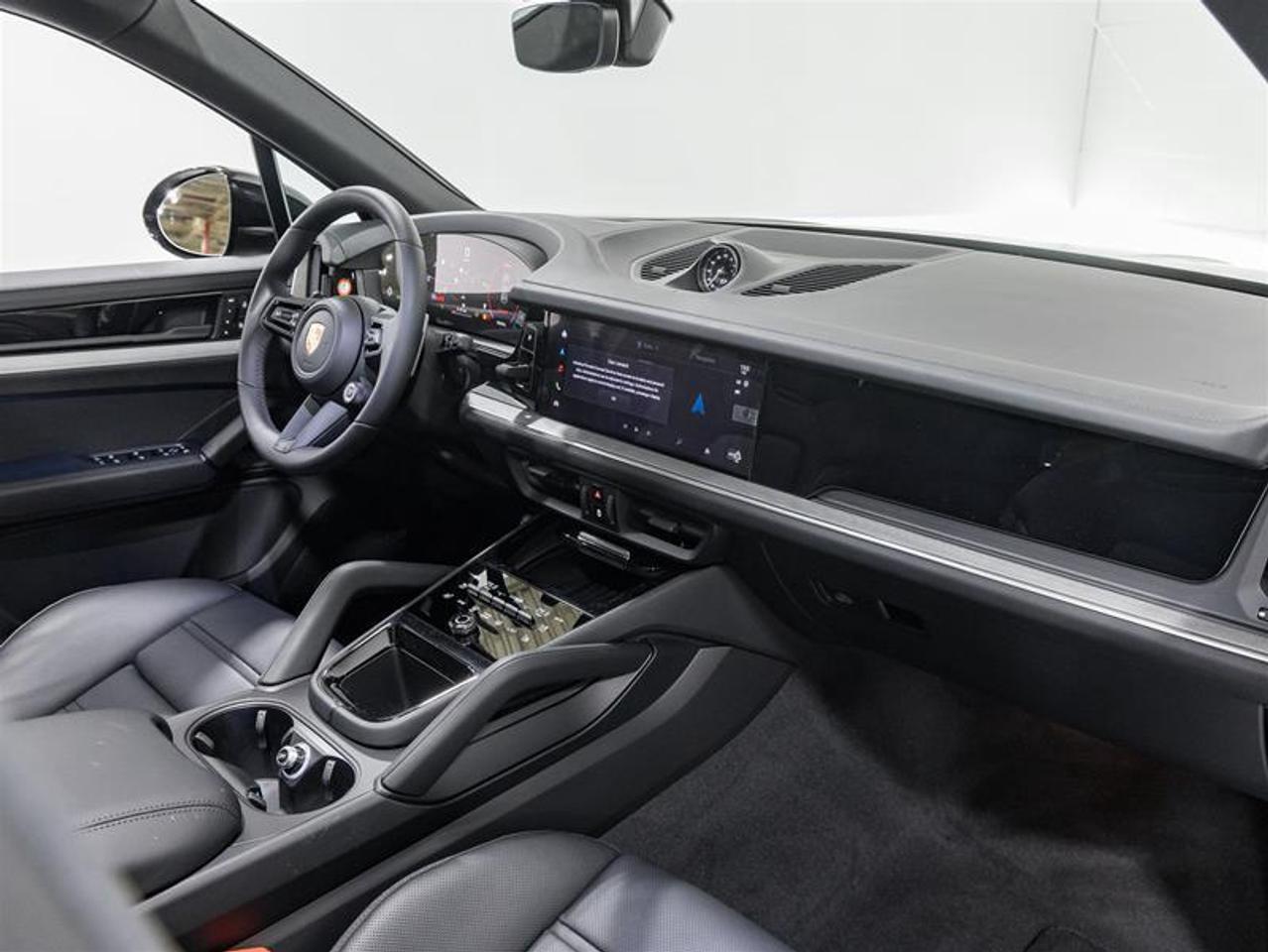 2026 Porsche Cayenne  Photo