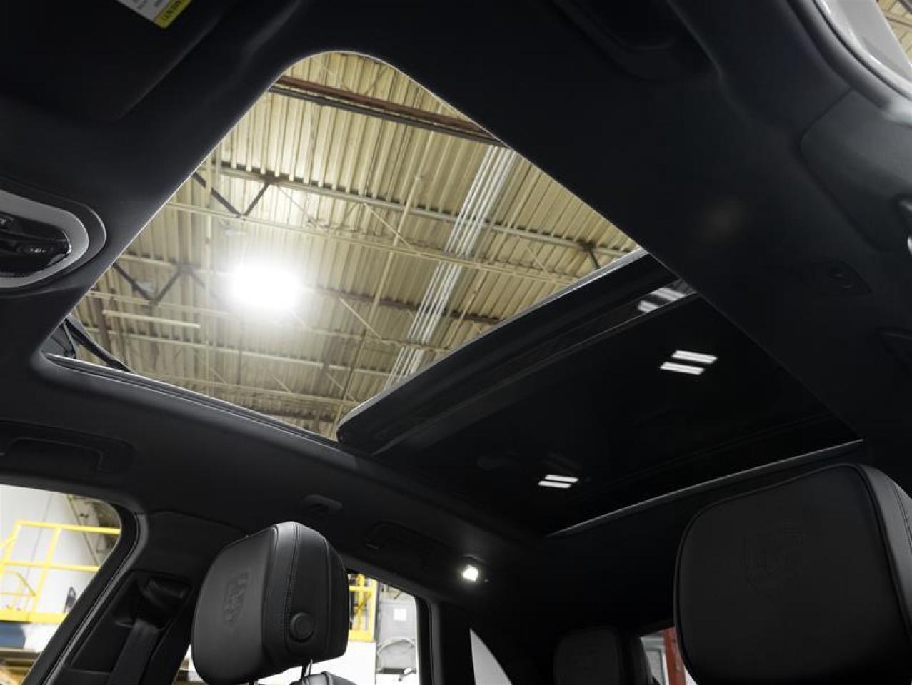 2026 Porsche Macan  Photo