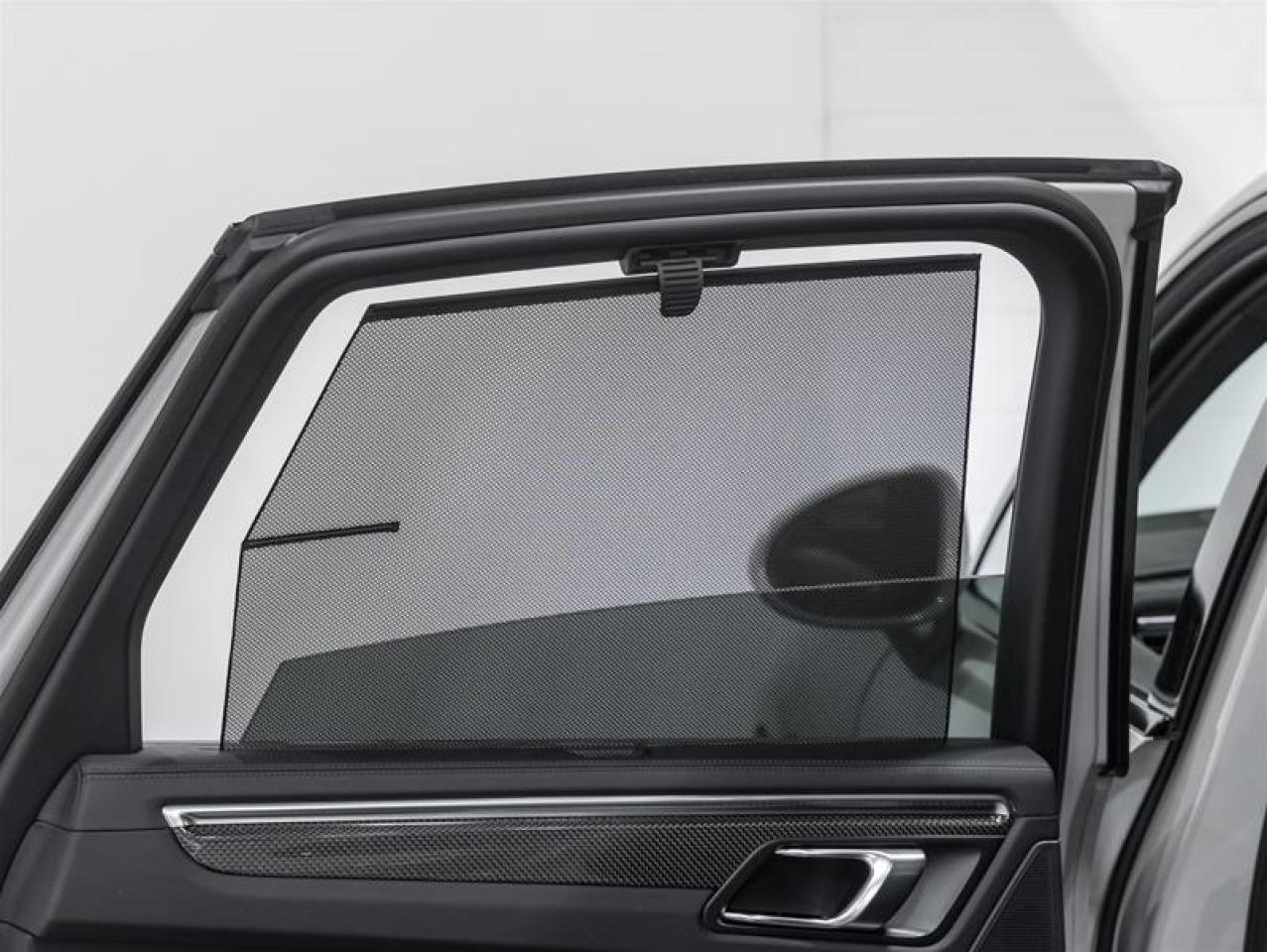 2026 Porsche Macan  Photo