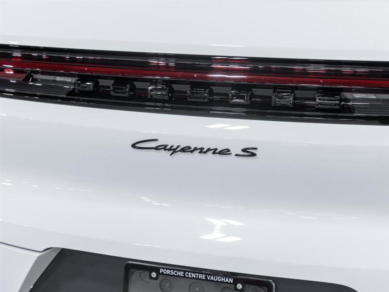 2026 Porsche Cayenne  Photo