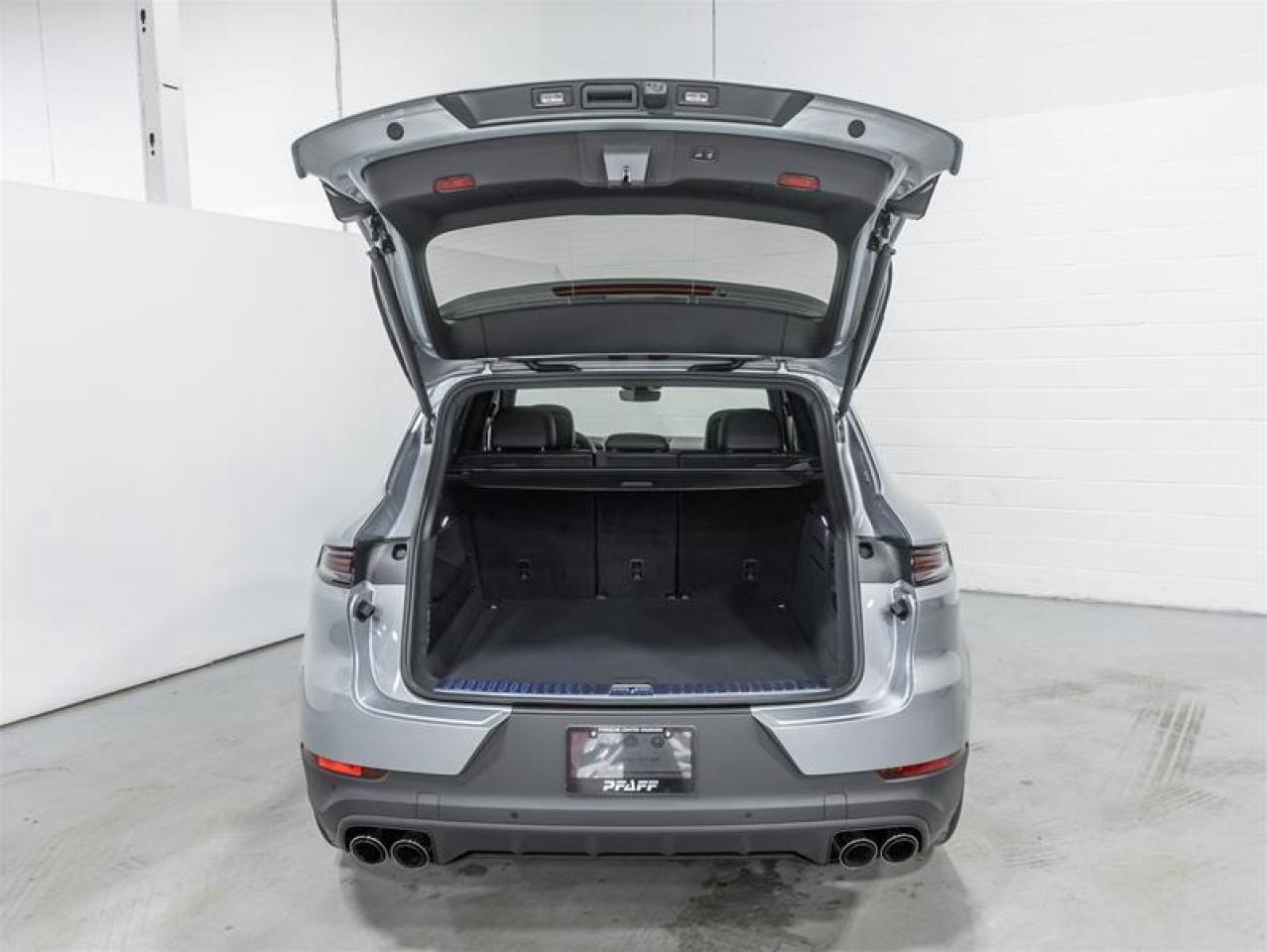 2026 Porsche Cayenne  Photo