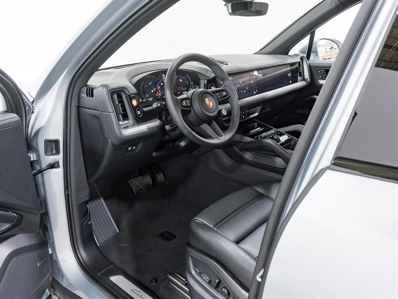 2026 Porsche Cayenne  Photo
