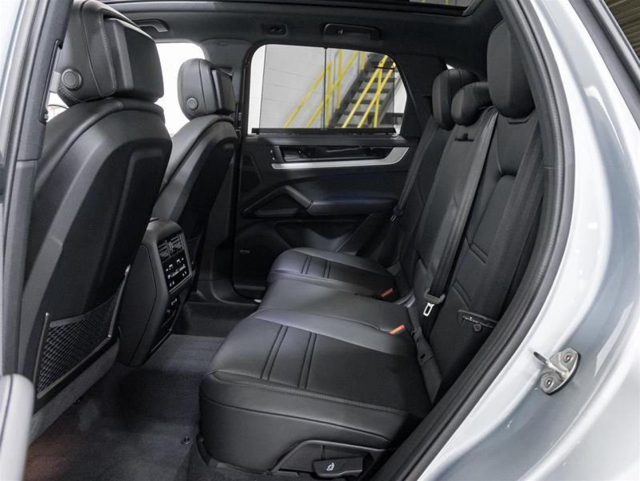 2026 Porsche Cayenne  Photo