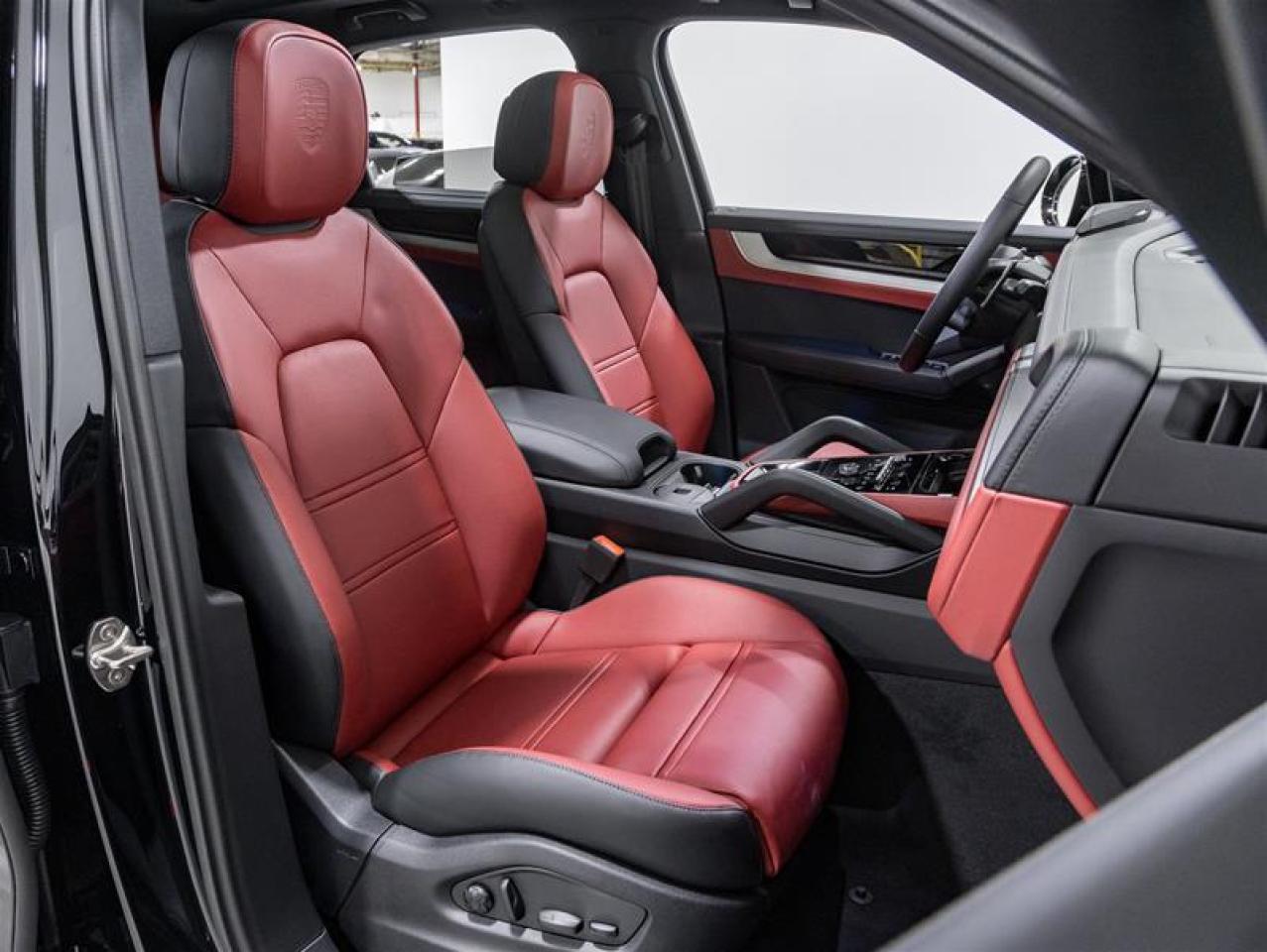 2026 Porsche Cayenne  Photo