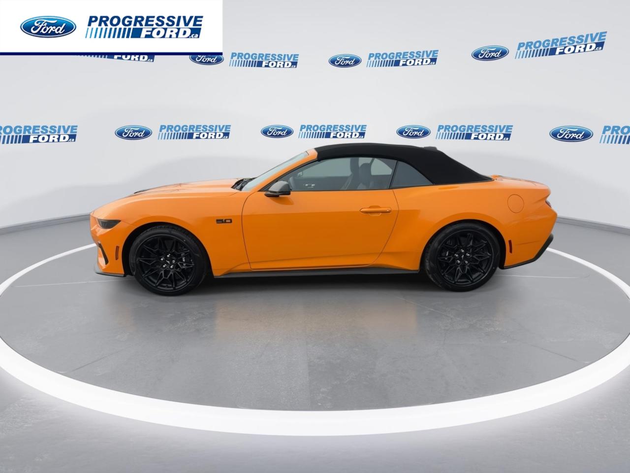 2026 Ford Mustang GT Premium 2dr Convertible Photo