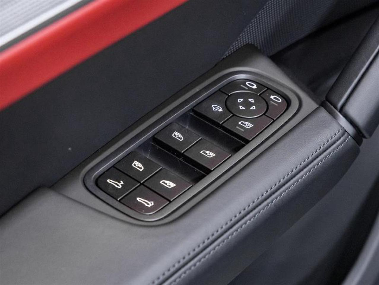 2026 Porsche Cayenne  Photo